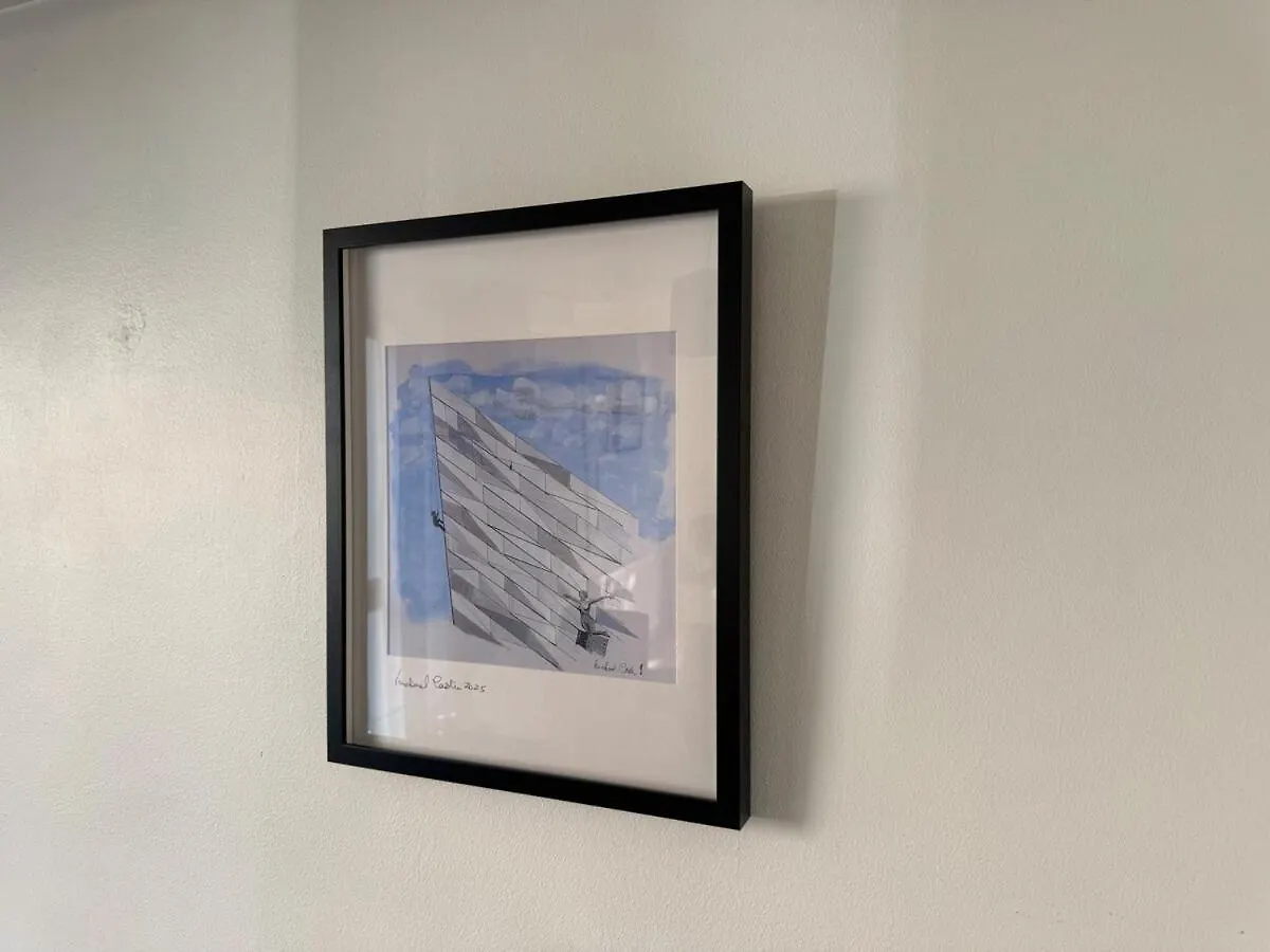 Bright And Modern Central Belfast Apartment 0*,  Reino Unido